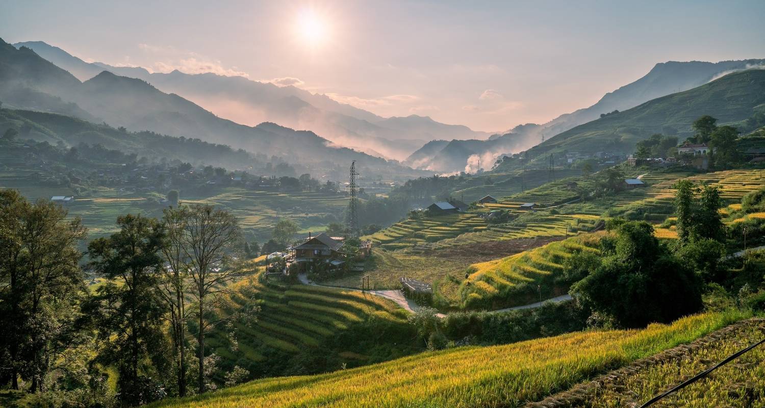 Voyage culturel au Vietnam : 6 jours de découverte de Hanoi, Sapa et la baie d'Halong - Wonderscape Travel