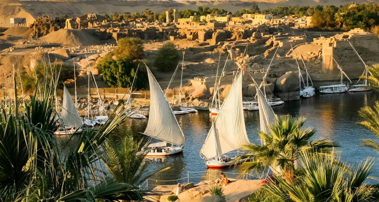 Circuito Privado Guiado de un Día a Asuán y el Pueblo Nubio desde Luxor en Coche - Egypt Gift Tours