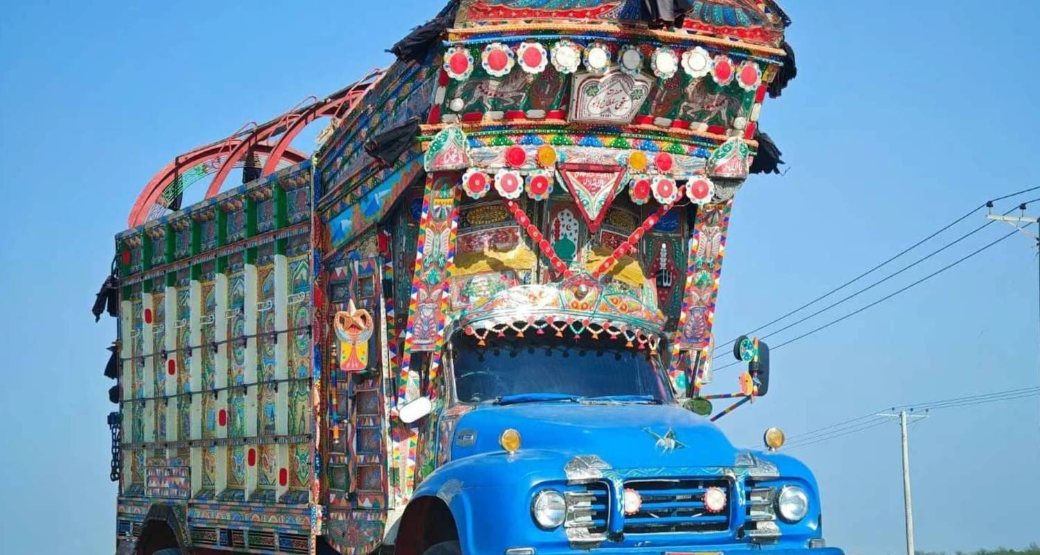 Circuit de l'art du camion pakistanais et du musée de Taxila - Gypsy Traces and Tours