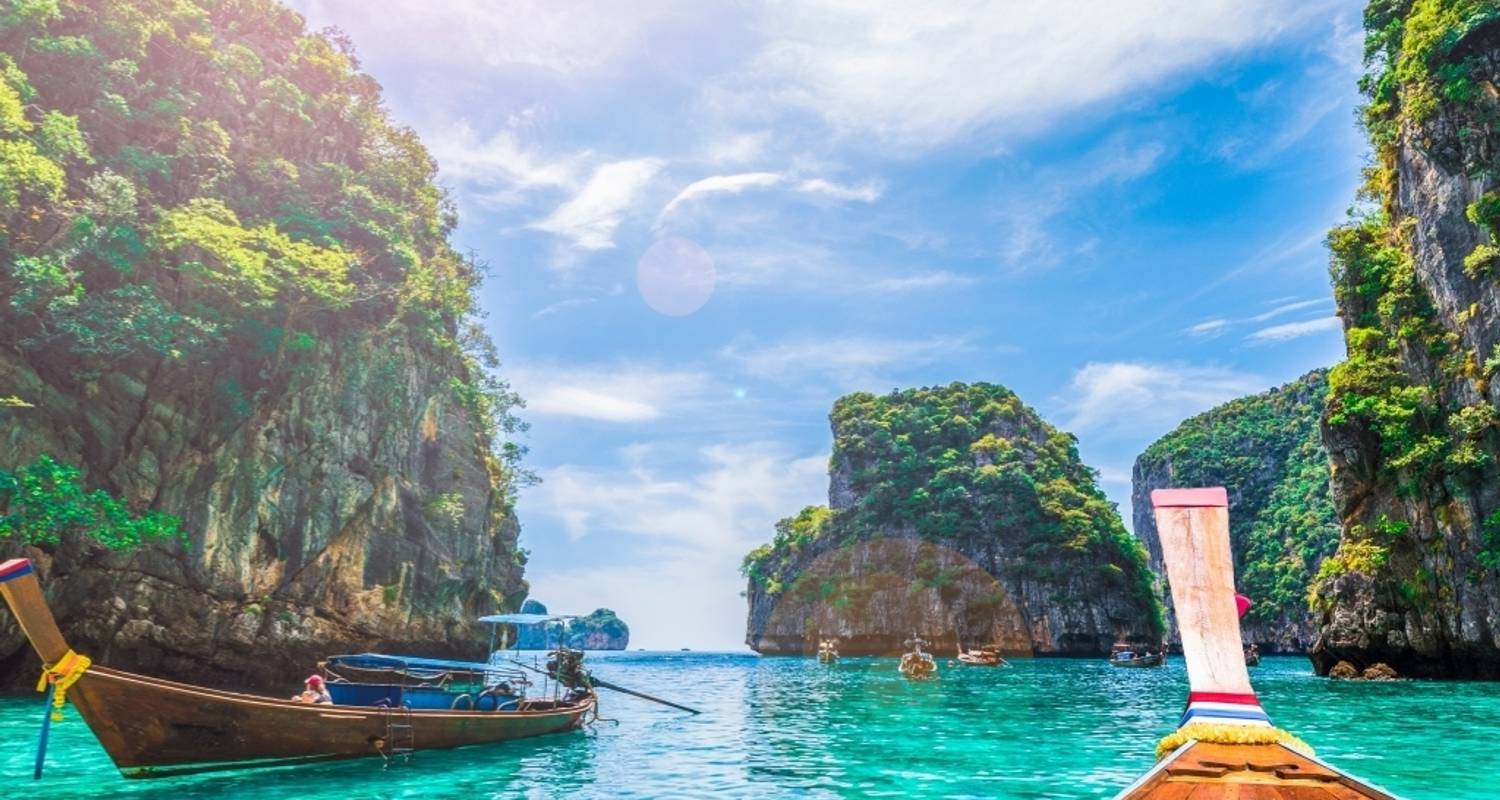 19 Days Highlights of Thailand and Vietnam  (private guide & driver） - UME Travel Co. Ltd