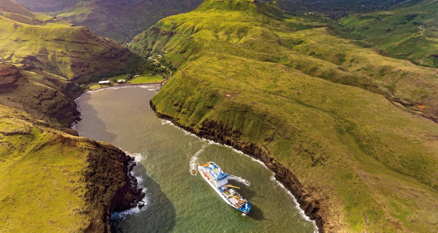 French Polynesia Tours & Trips