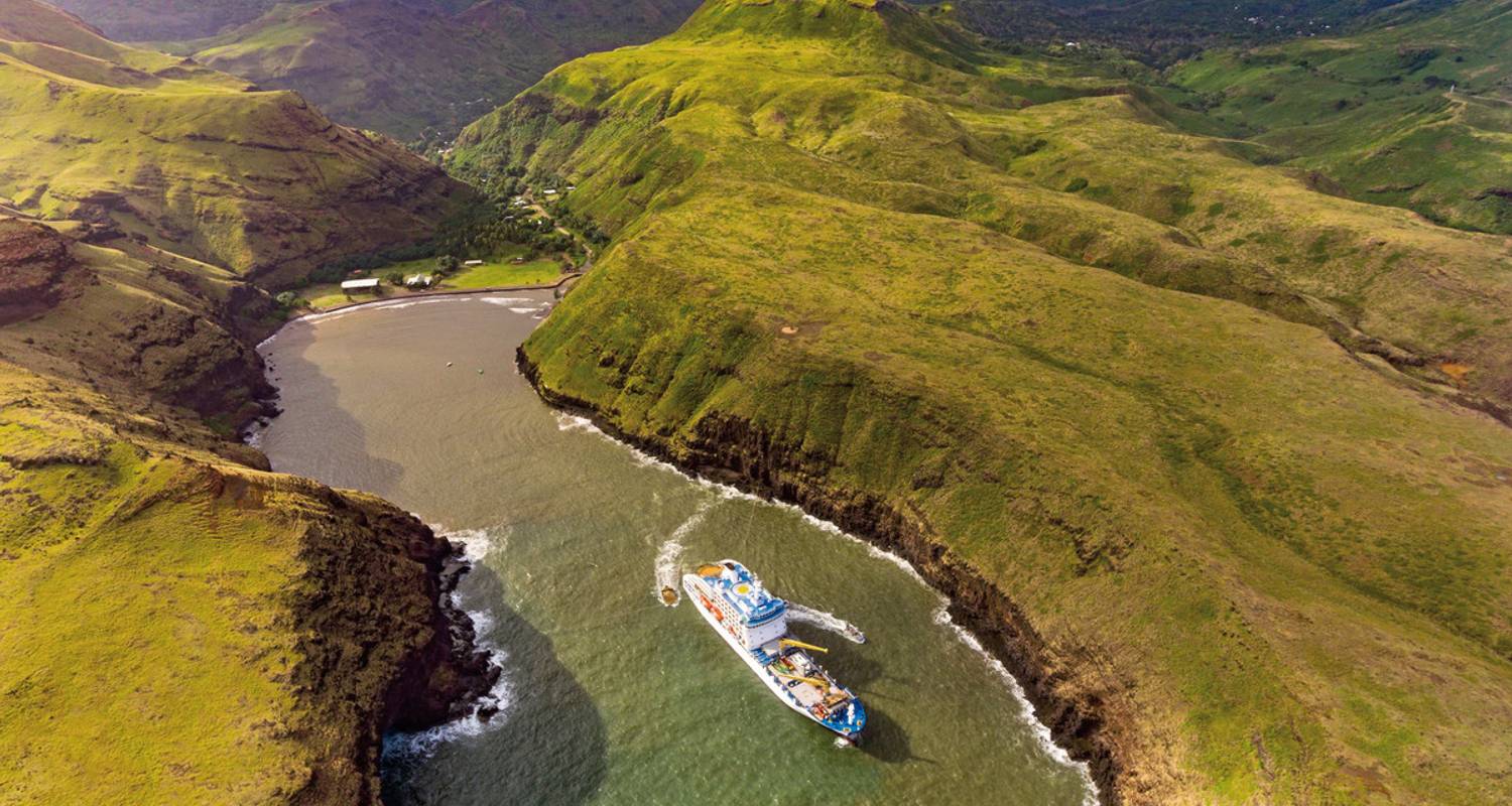 French Polynesia Tours & Trips