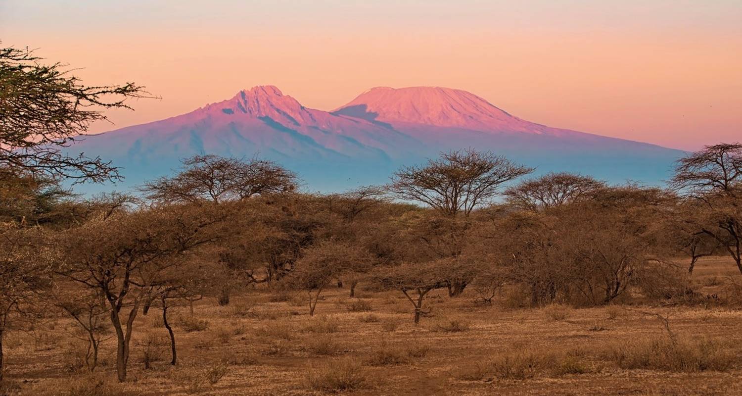 Tsavo & Amboseli - DERTOUR