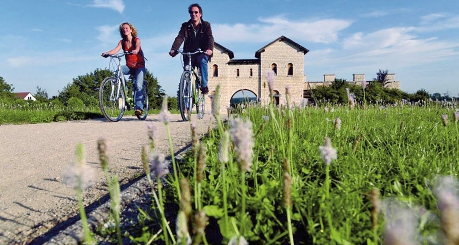 Funf-Flusse Radweg - DERTOUR