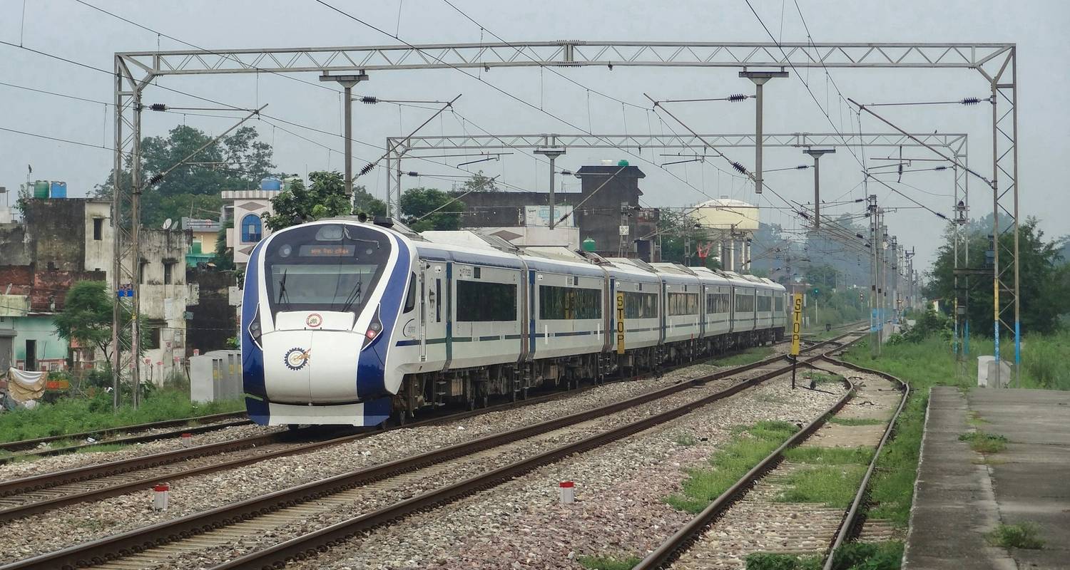 Tesoros del Norte de la India: Triángulo de Oro, Benarés y Ayodhya en tren - GoBook India Tours