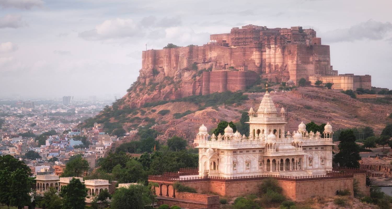 Vanuit Delhi: 7-daagse Gouden Driehoek Tour met Jodhpur Udaipur!!! -  Taj Voyages Tours 