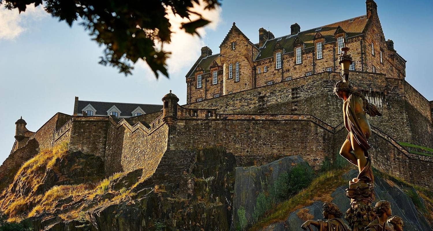 Britain & Ireland Explorer (Classic, Summer, 15 Days)