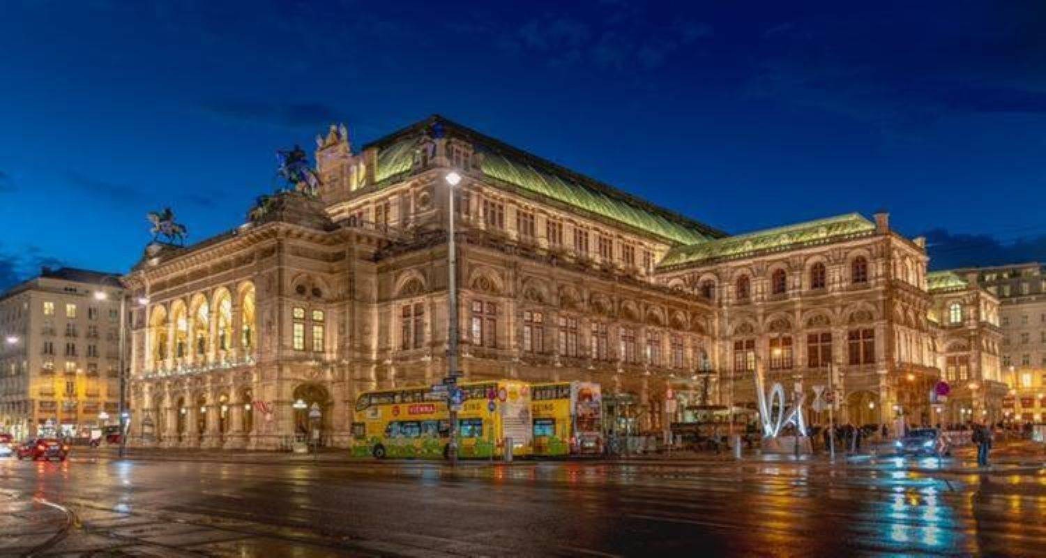 Austria and Hungary in 9 days (Covering Innsbruck, Salzburg, Vienna and Budapest)