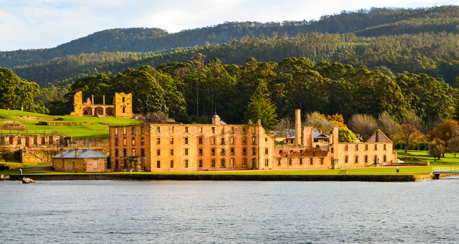 Explorer Tours from Hobart to Hobart