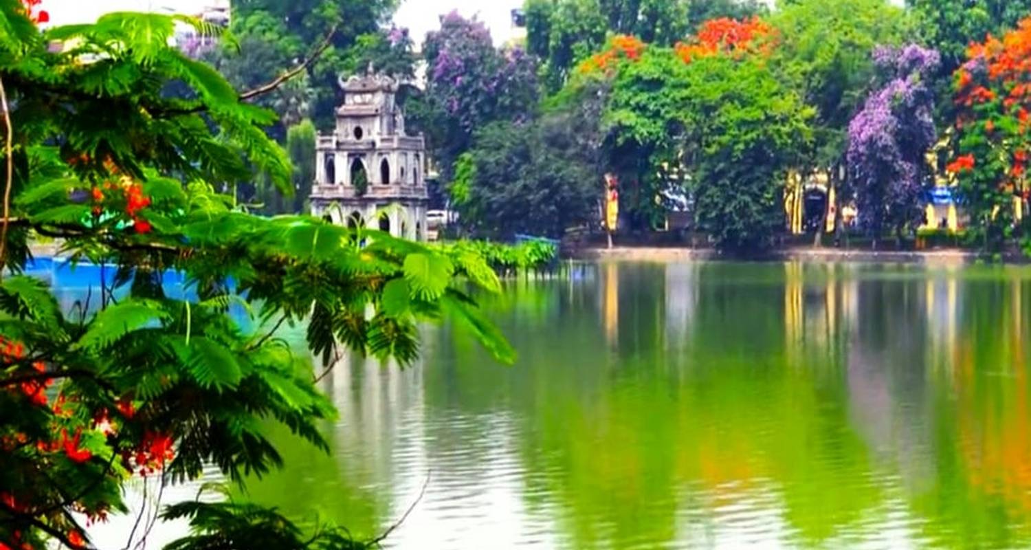 Hanoi: Visita Privada a Museos, Historia y Mausoleos - Lavyla Tourist