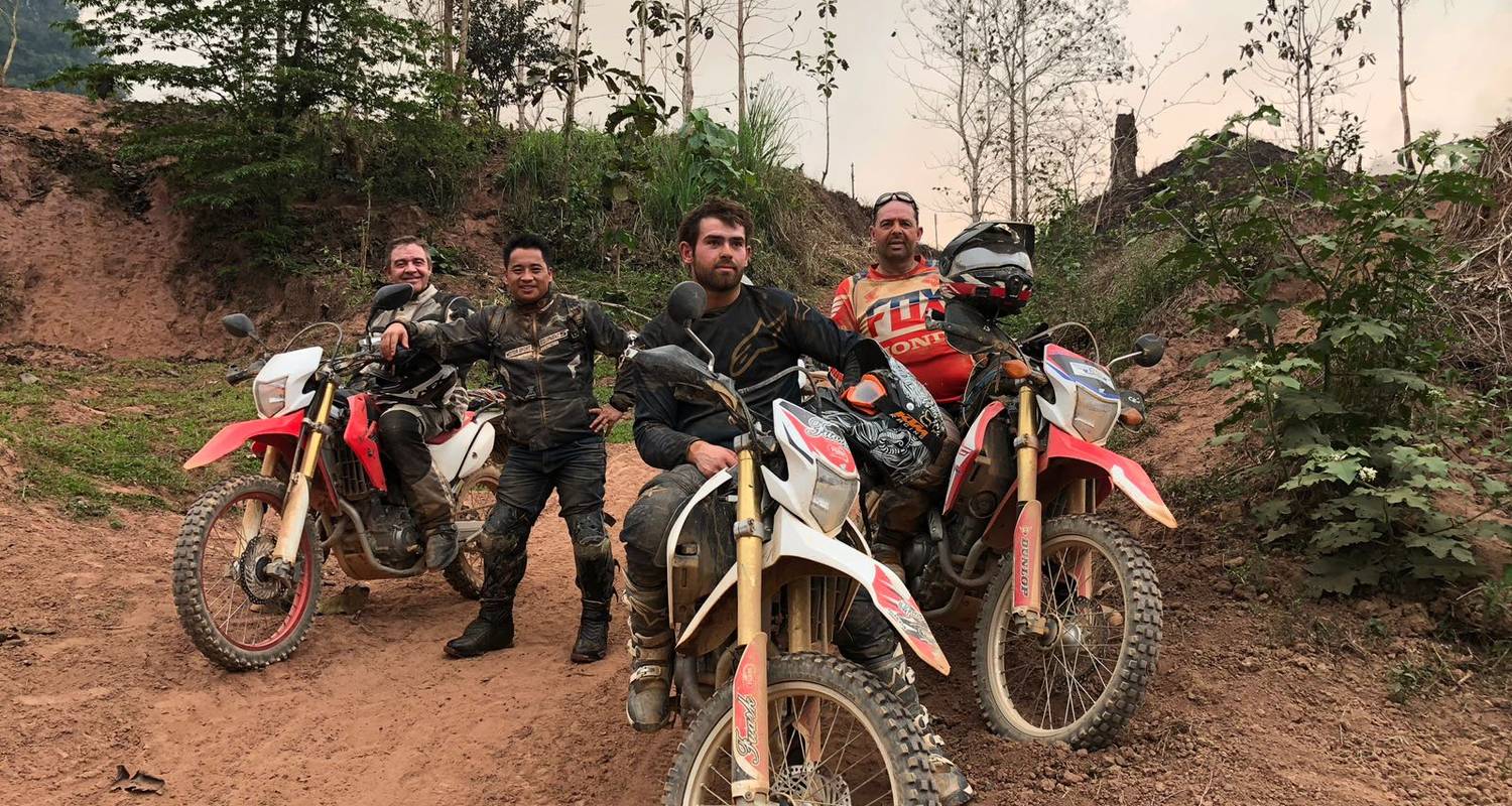 Excursión panorámica en moto por Laos desde Luang Prabang a Pak Beng, Houay Xai, Luang Nam Tha - VietLong Travel