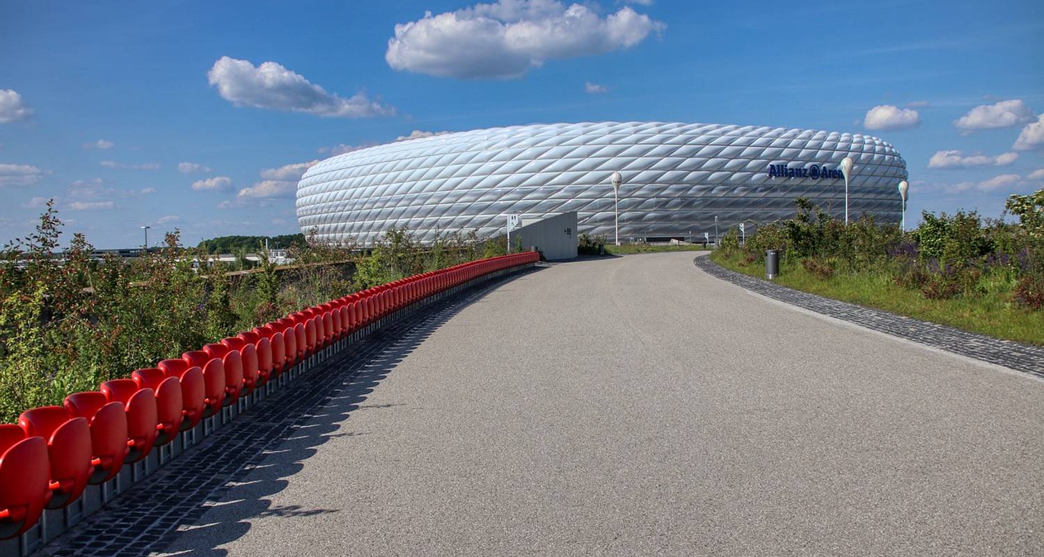 L'expérience Allianz Arena : Stade du FC Bayern, musée et visite de la ville de Munich - STM Tours LLC