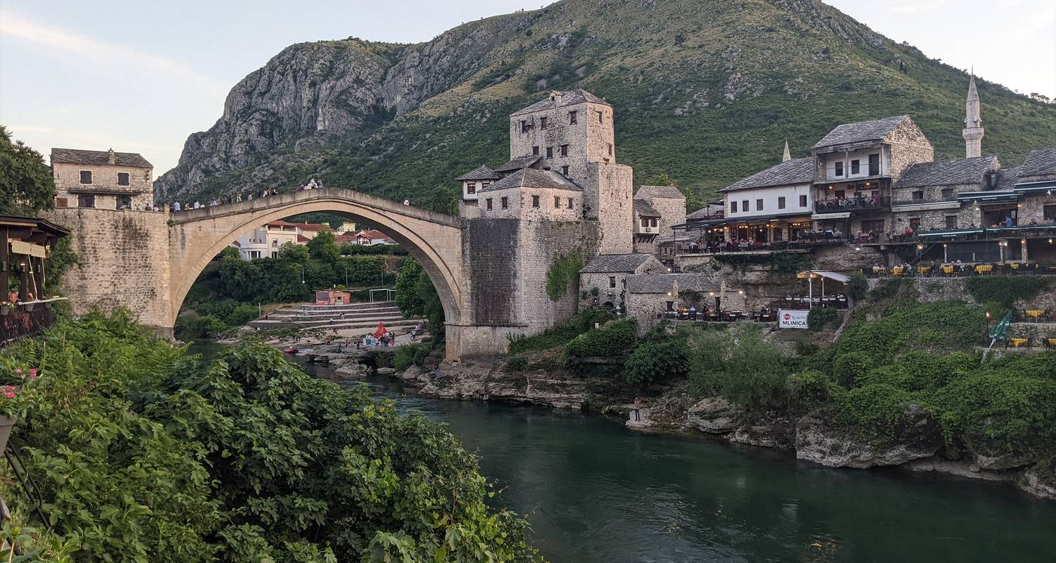 Bosnia y Herzegovina: Caballos salvajes y vistas de la ciudad - G Adventures