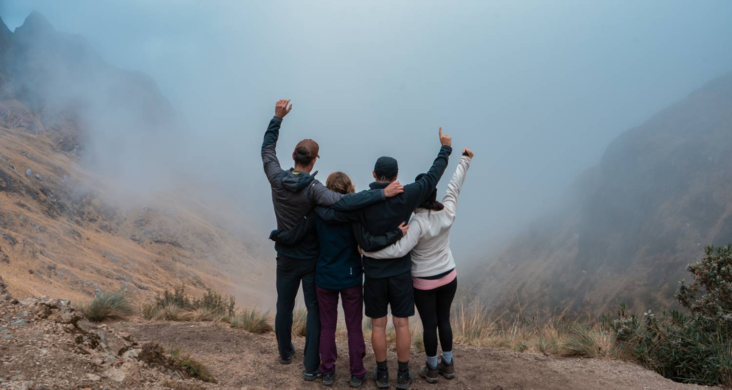 ANCESTRAL ROUTES: AN ADVENTURE THROUGH THE SACRED VALLEY AND THE INCA TRAIL - 7 DAYS - Waman Adventures