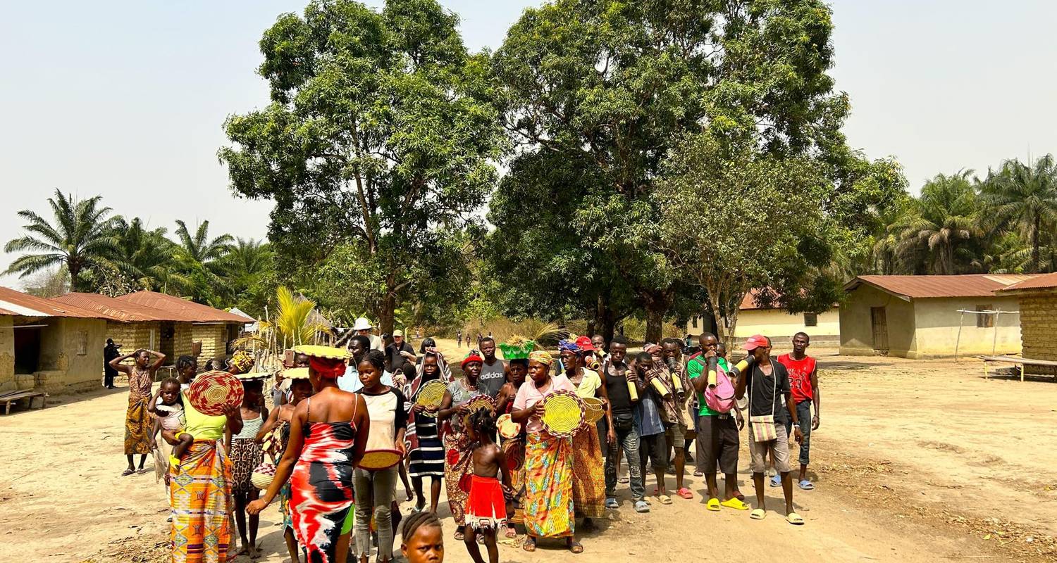 Encuentros en Sierra Leona - Oasis Overland