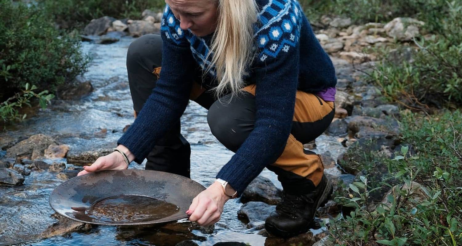 Gold Prospecting Hiking Tour In Lapland - Pihka Outdoors