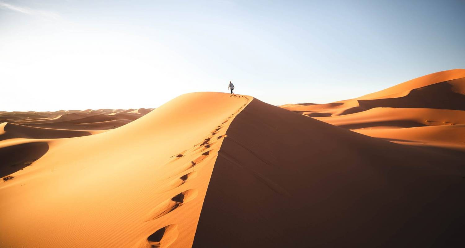 Sahara Express en 2 jours : Circuit privé de Marrakech au camp du désert de l'Erg Lihoudi - Moroccan Best Tours