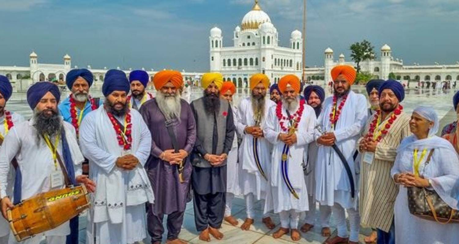 Viaje de Peregrinación Sij Premium: Explora Kartarpur y Nankana Sahib en Pakistán - Gypsy Traces and Tours