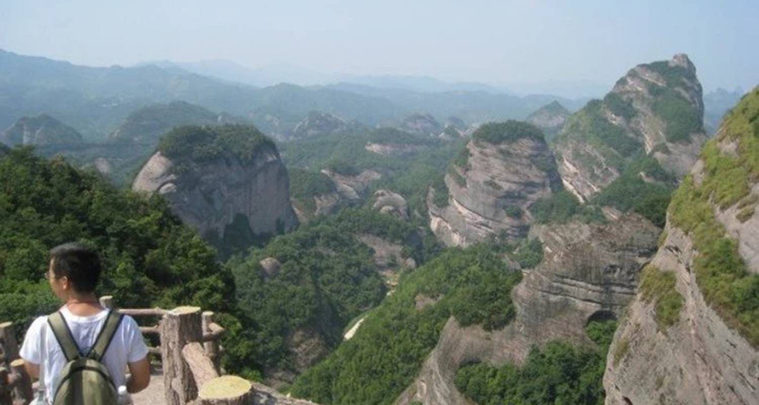 Guilin Li River Cruise&Bajiaozai Peaks Private Tour 2D mit Fahrer Guide - Top China Travel