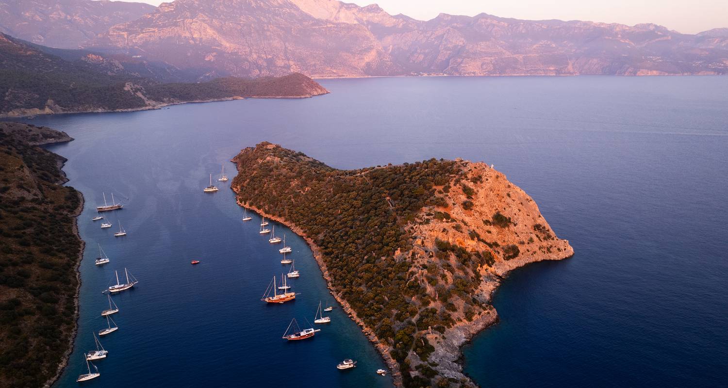 Sail Turkey: Fethiye Kekova Fethiye Mix Age Gulet Cruise - Farout Turkey