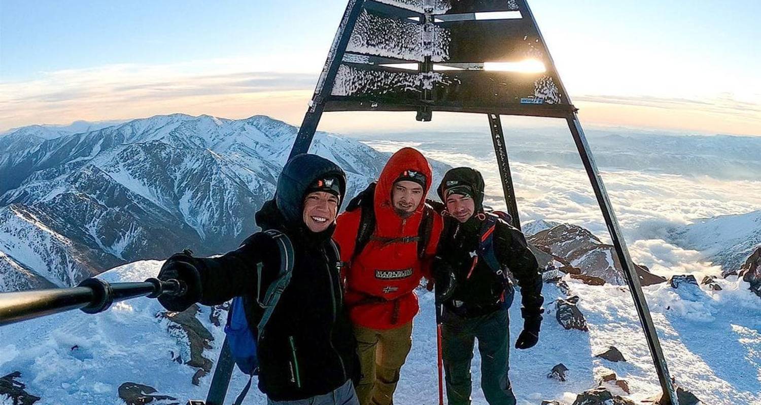 Au départ de Marrakech : Trekking de 3 jours pour l'ascension du Mont Toubkal -  Amazigh Voyage