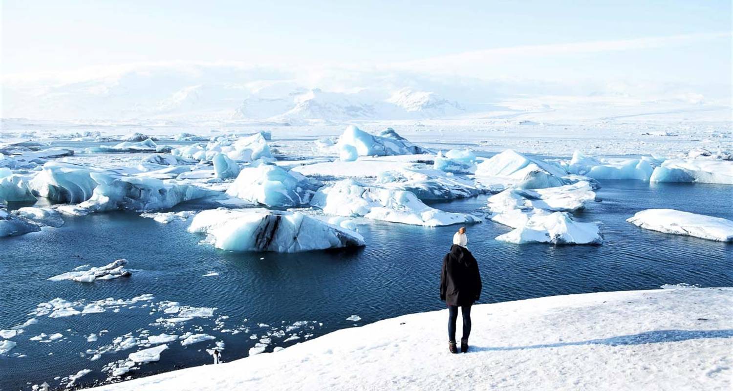 L'Islande en 3 jours : Cercle d'Or, Côte Sud et Lagon des Glaciers en petit groupe avec visite optionnelle des Grottes de Glace - BusTravel Iceland