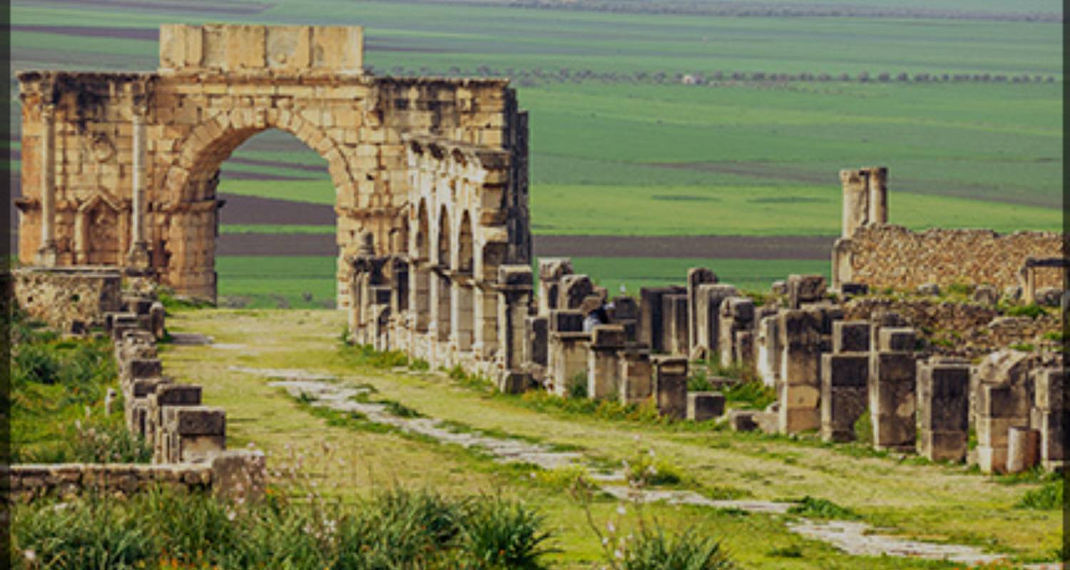 Circuit de Casablanca à Chefchaouen : 10 jours de villes impériales et de campement dans le désert, - Morhara Morocco Tours