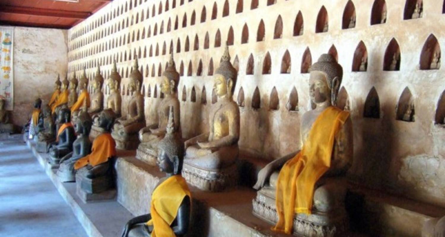 Lo último en Luang Prabang: Experiencia Cultural Inmersiva de 5 Días - Open Asia Travel 