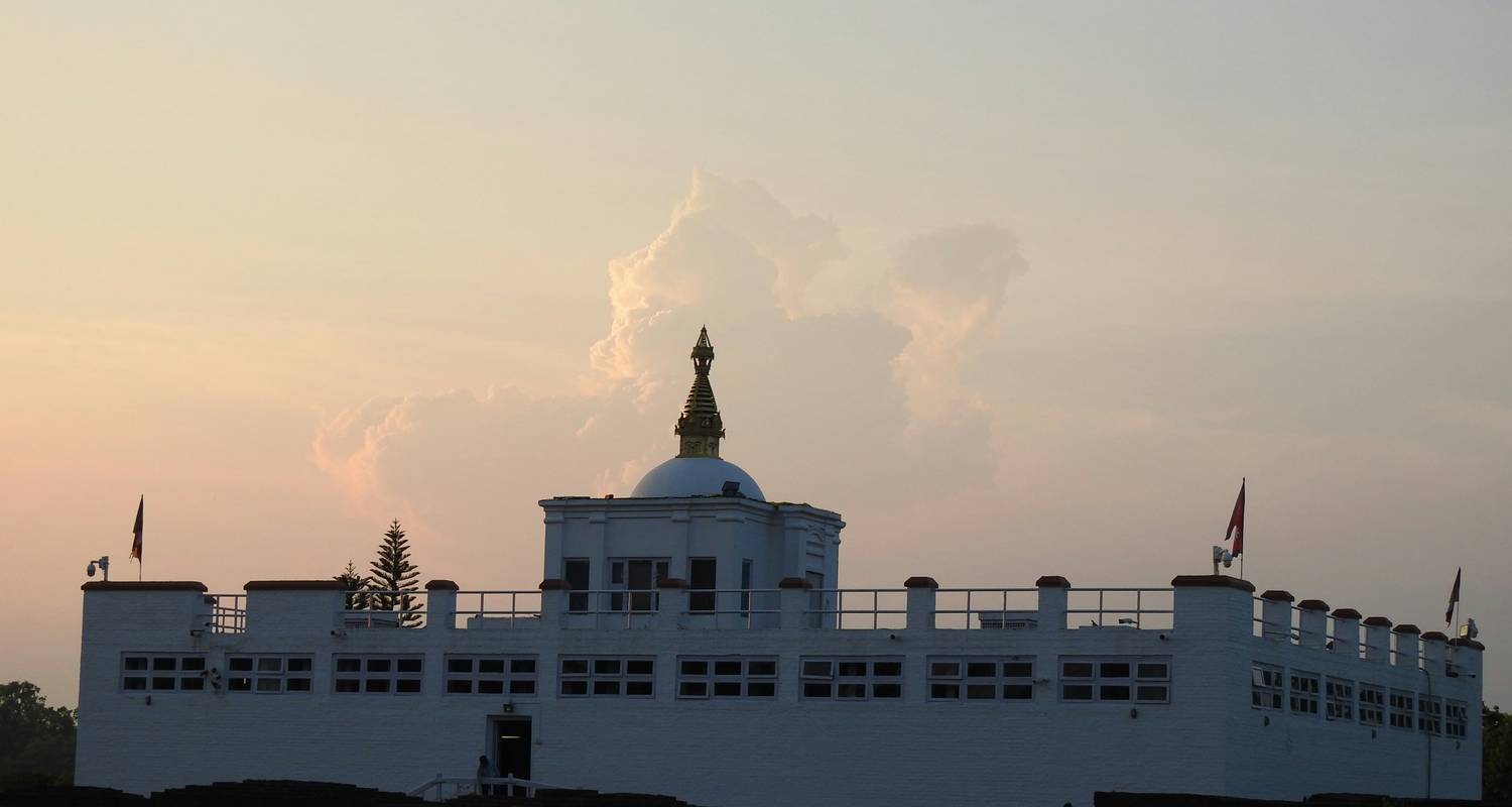 Pelgrimstocht naar Lumbini per vlucht - Alpine Club of Himalaya