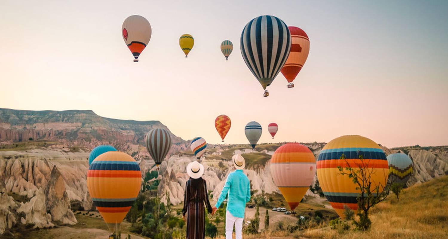 2 Full Day Luxury Private Cappadocia Tour - Emoji Tourism