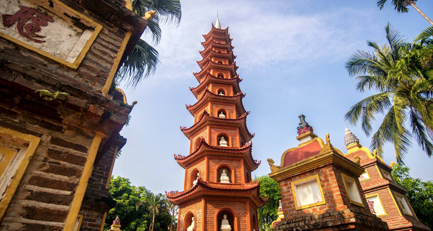 Vietnam Cityhopping: Lantern Lanes & Pagoda Paths - journaway