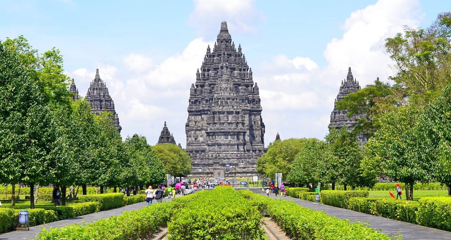 LAND OF WONDERS: EXPERIENCE INDONESIA'S TIMELESS BEAUTY - Receptivo Aborigen Tours