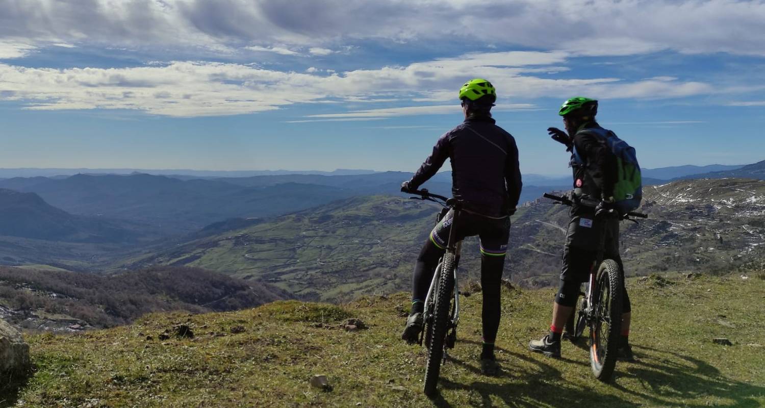 Etna - Cefalù e-bike tour - Etna Bike Tours