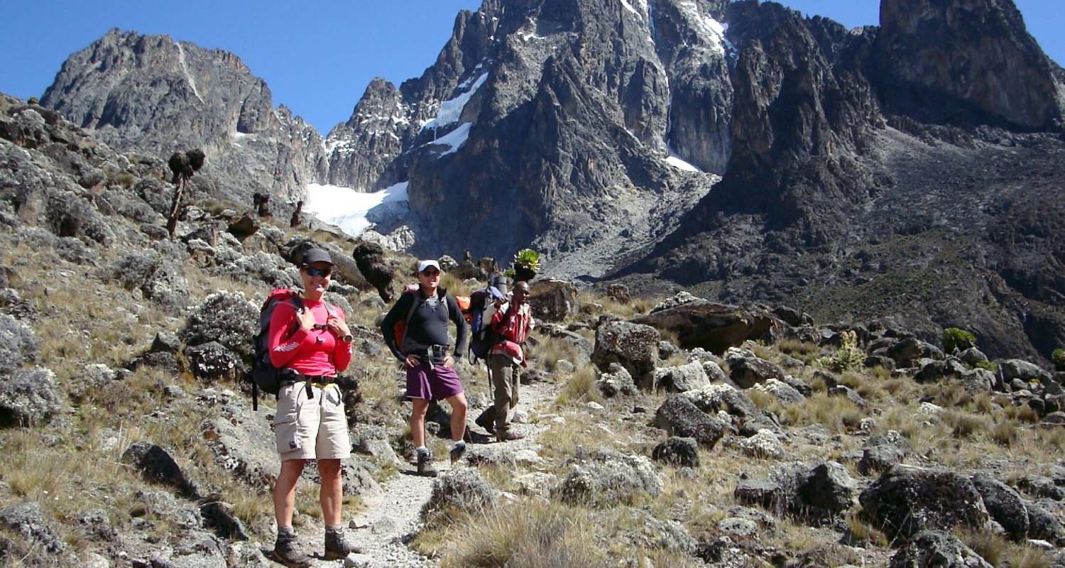 4 Tage Mount Kenya Trek über Sirimon und Naromoru Routen 2025/2026 - CKC Tours & Travel