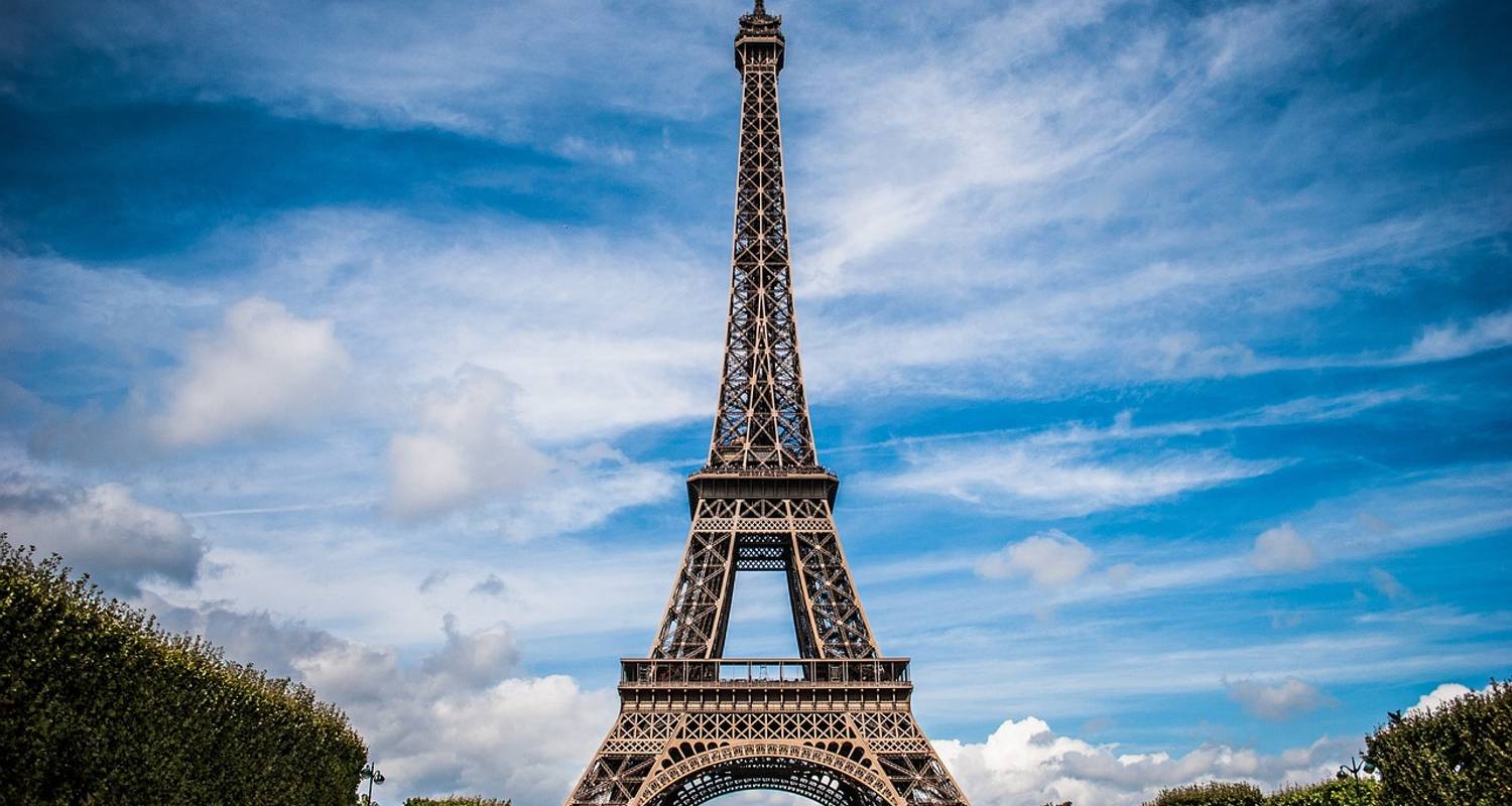 4 Day Paris, France With Car Rental - STM Tours LLC