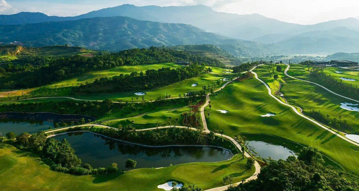 Golf Tour Hanoi Vietnam 5 Days 4 Nites with 3 rounds - Bamboo Hat Tours.,ltd