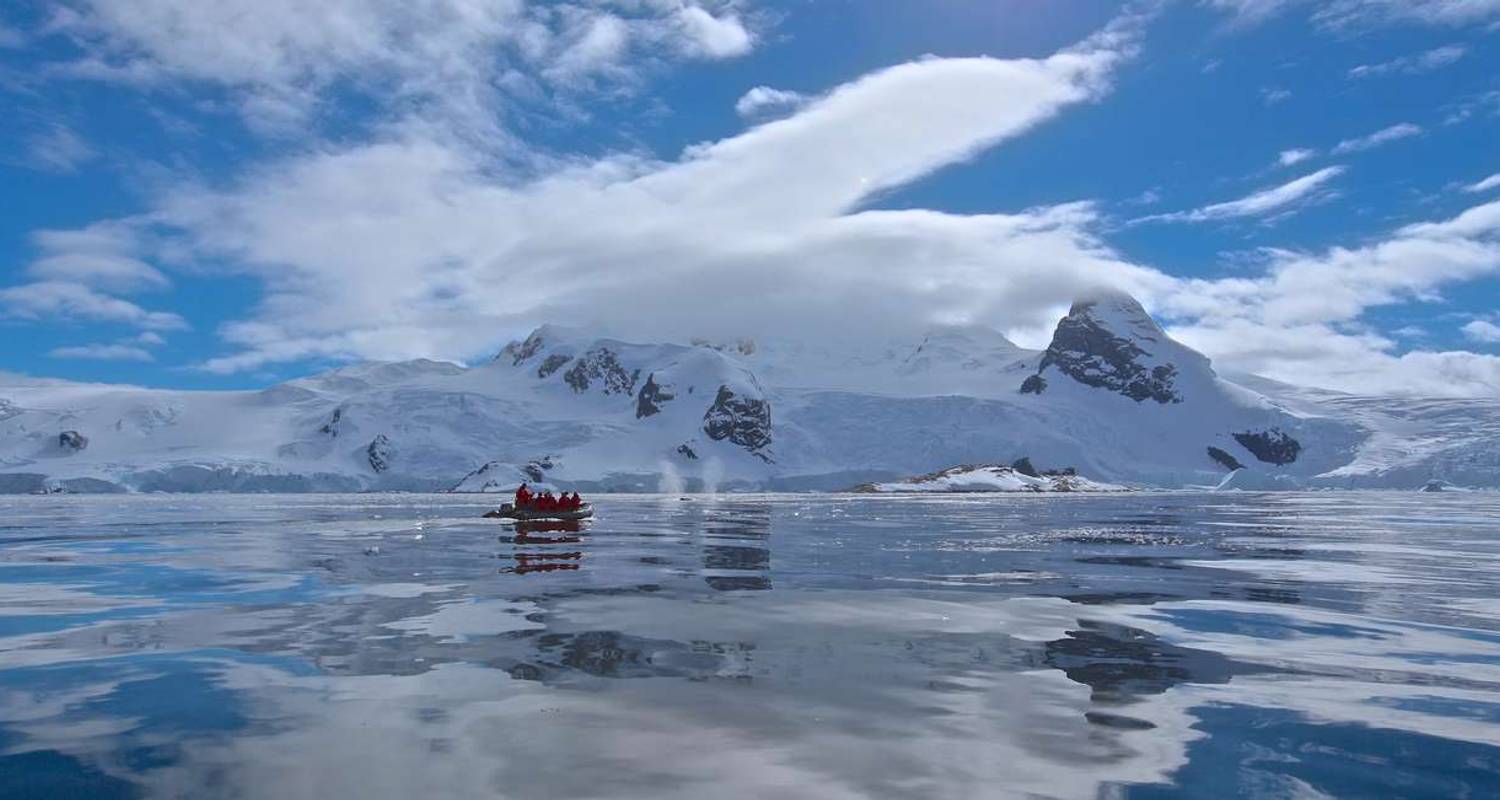 Cercle Antarctique - M/V Ocean Victory (6 destinations) - Explore!