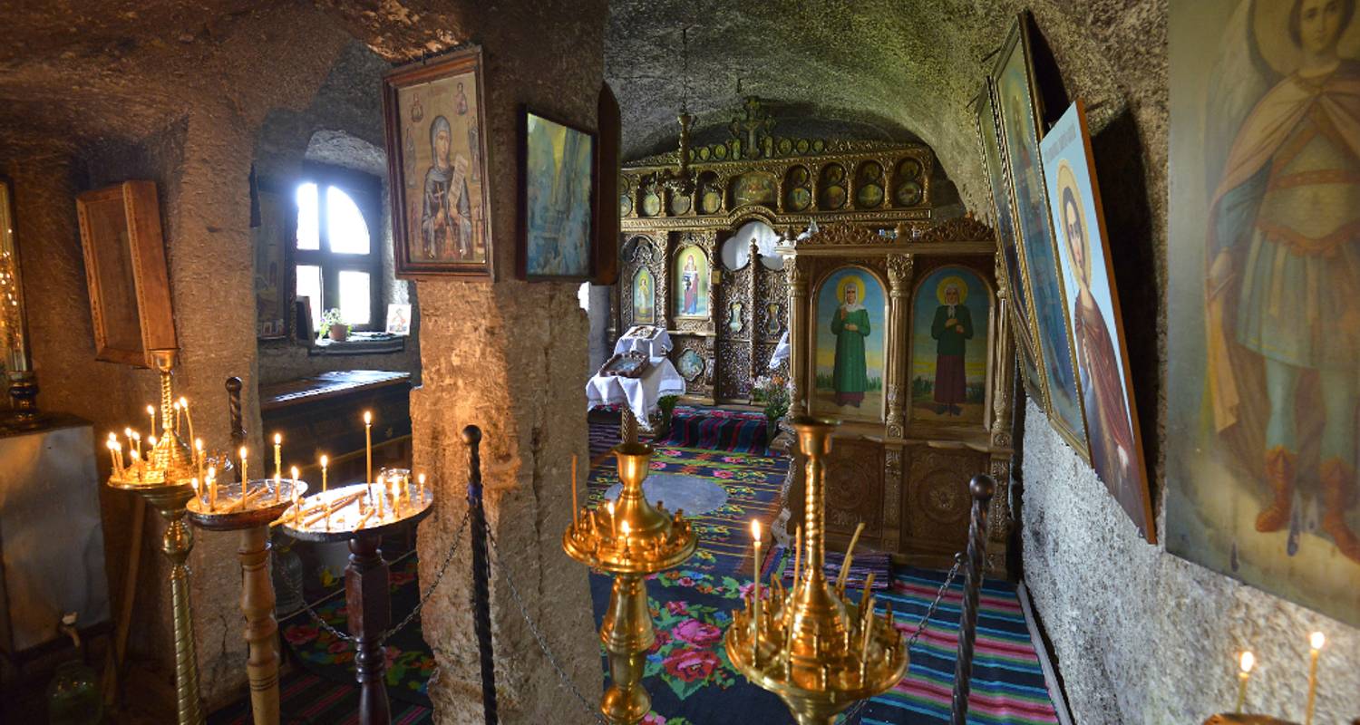 2 days from Iasi to Moldova Republic with Cricova Winery