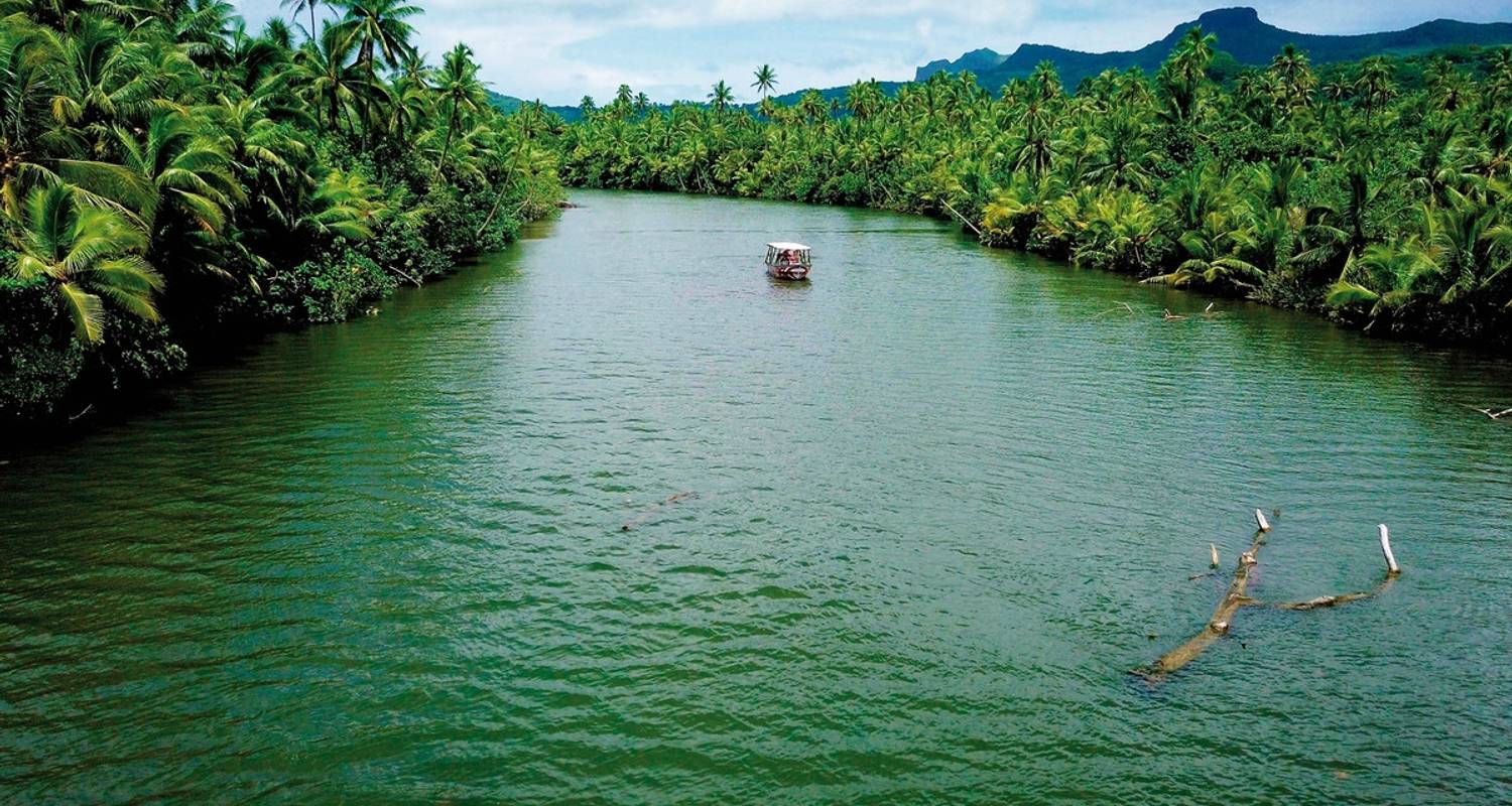 Island Hopping Tours & Trips in Australia/Oceania