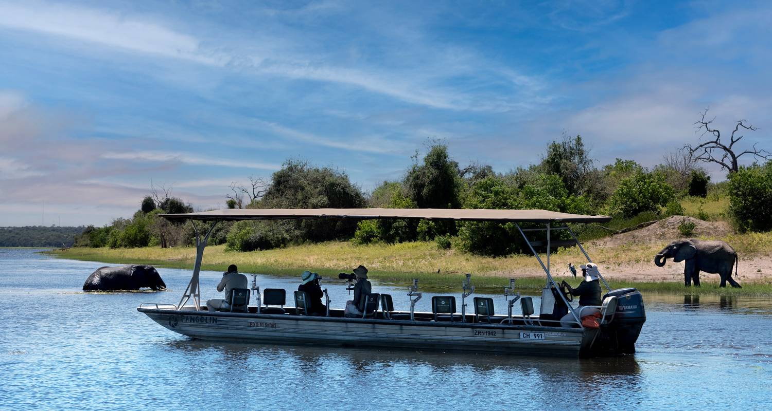 Voyage trans-Kalahari à travers la Namibie, le Botswana et le Zimbabwe - T.S TOURS