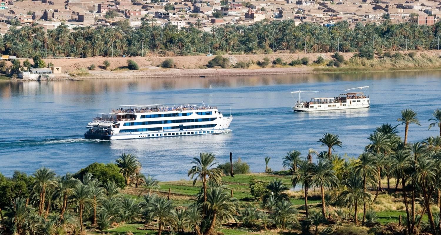 Nile Crown 5 Stars Cultural Tour: Pyramids - GEM - Abu Simbel - Deluxe Nile Cruise (By Flight)