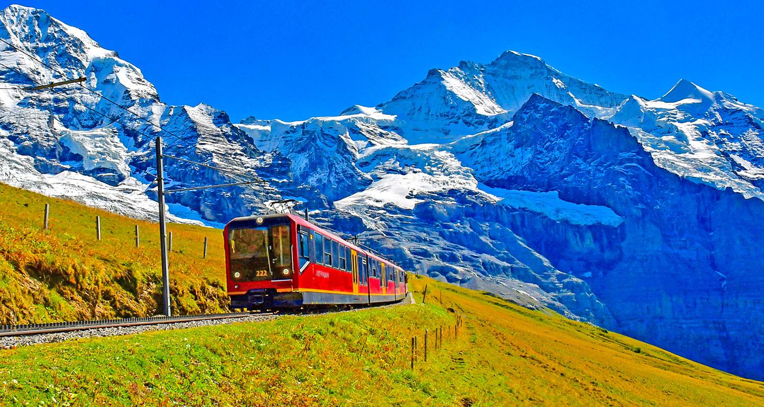Customized 5 Days Luxury Swiss Family Tour, Partially Guided Tour