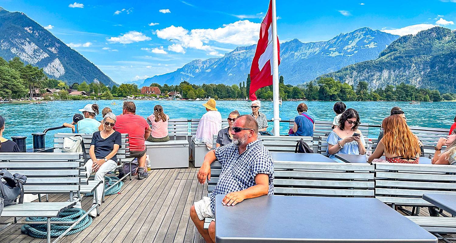 Customized 5 Days Luxury Swiss Family Tour, Partially Guided Tour