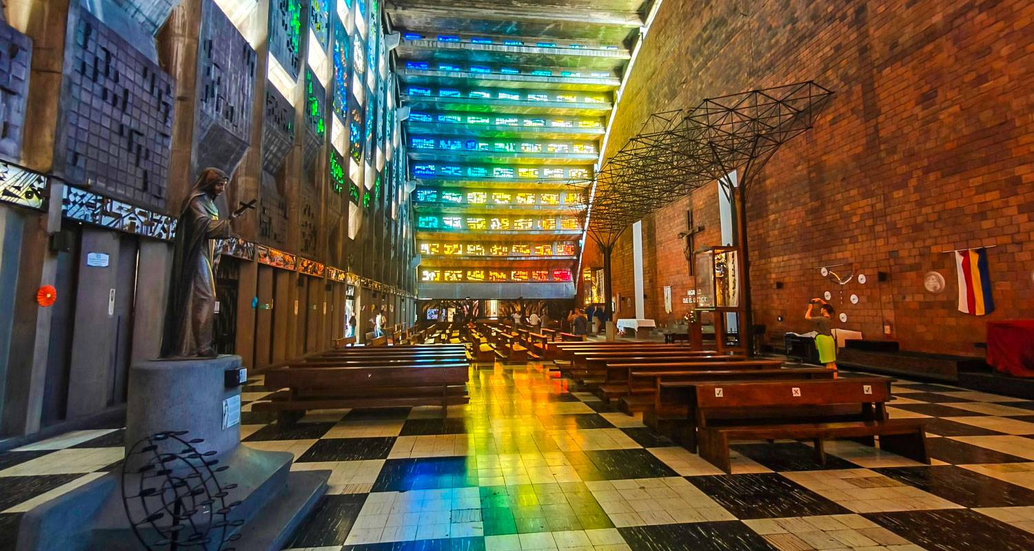 Customized 10-Day El Salvador and Honduras Tour, Daily Start & Private Car