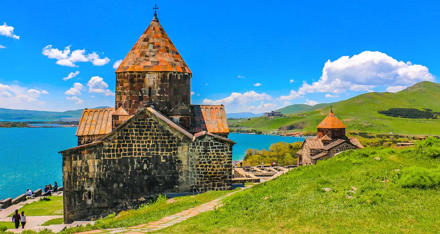 Customized 4 Days Armenia Private Tour with 4-star Hotel (Private Guide & Driver)