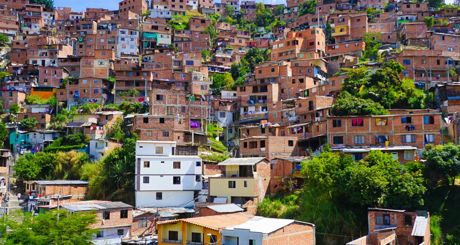 Colombia & Panama: Urban Vibes Meet Caribbean Bliss (8 destinations) - journaway