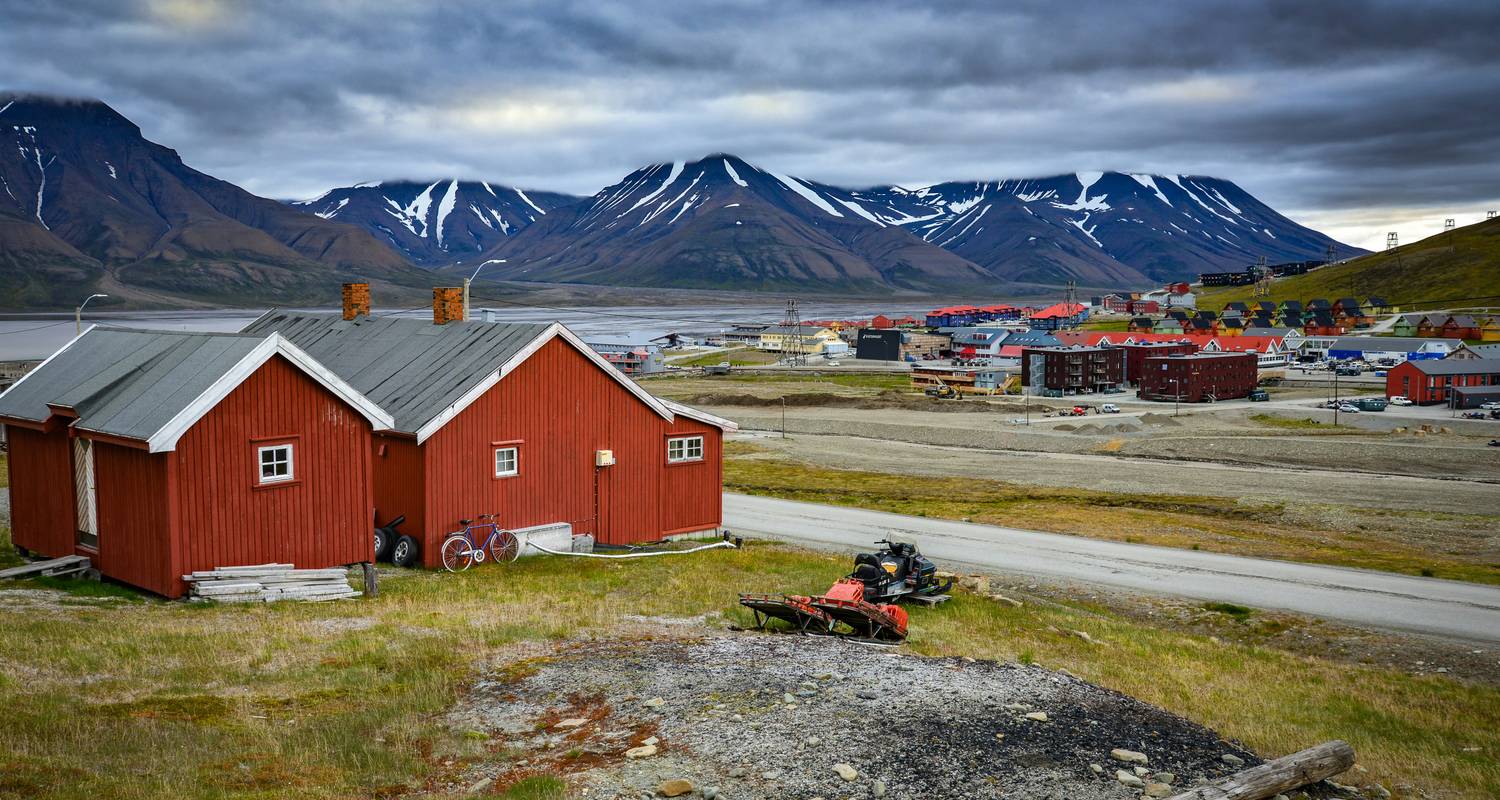 Wonders of the High Arctic: Svalbard, Greenland & Iceland