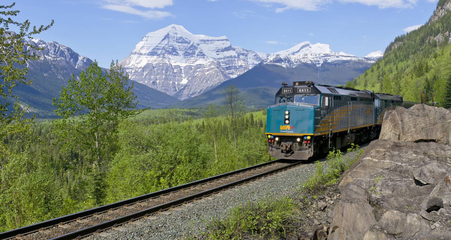 Circuit de 7 jours dans les Rocheuses de VIA Rail au départ de Calgary | Expérience ferroviaire ultime dans les Rocheuses canadiennes - Calgary Tours