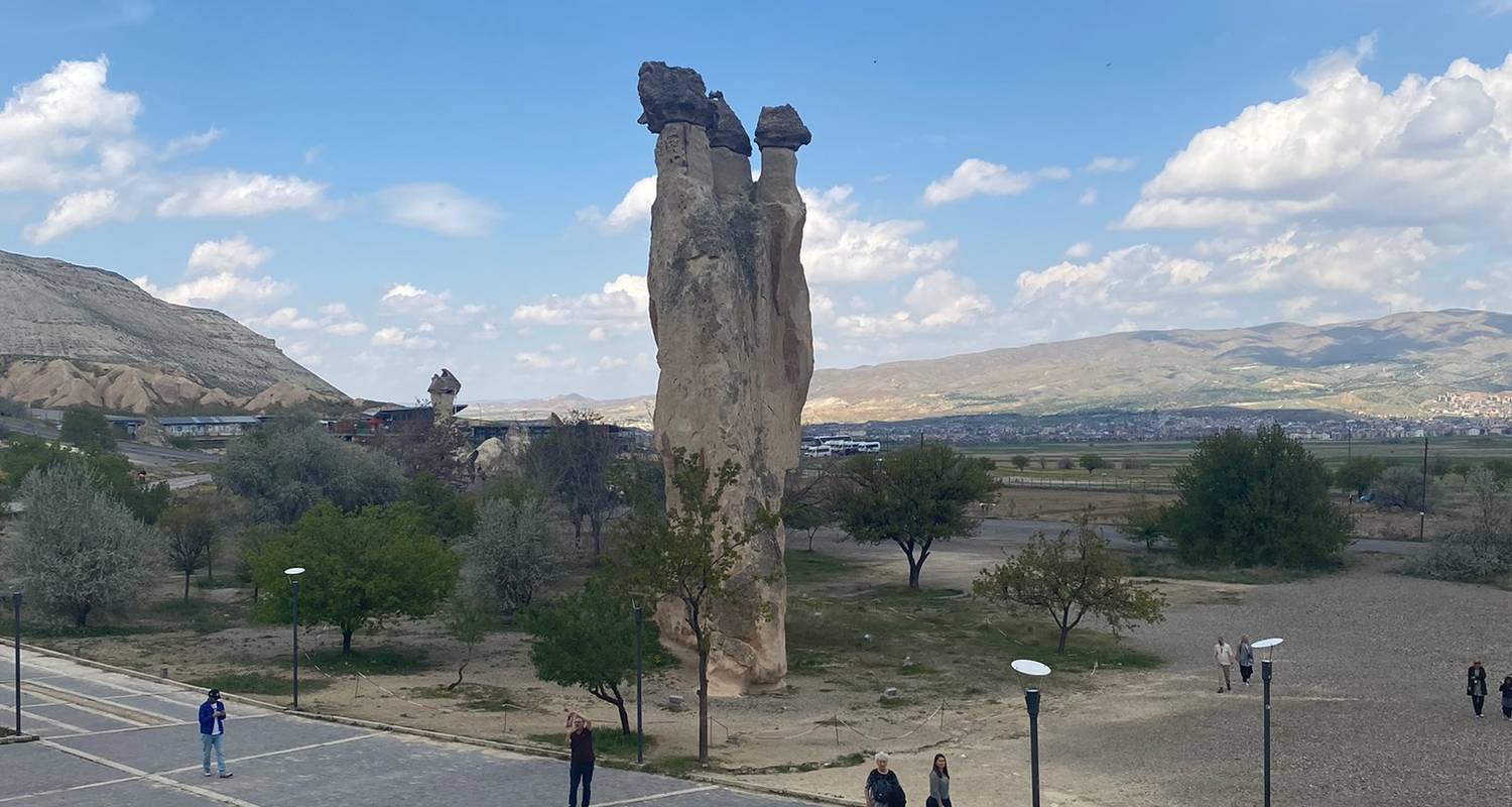 6-Day Highlights of Turkey Tour: Cappadocia, Antalya, Pamukkale & Ephesus with Flights Included