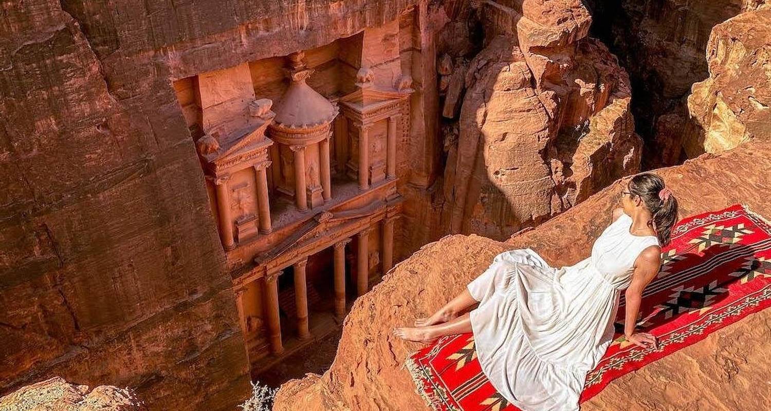 Private Tour Amman: Petra, Wadi Rum Camp & Dead Sea 2 days adventure